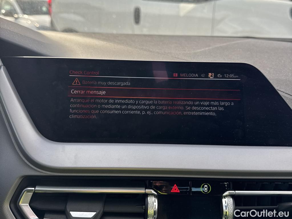  Bmw  Serie 1 BMW  / 2019 / 5P / berlina con portón 116d #18