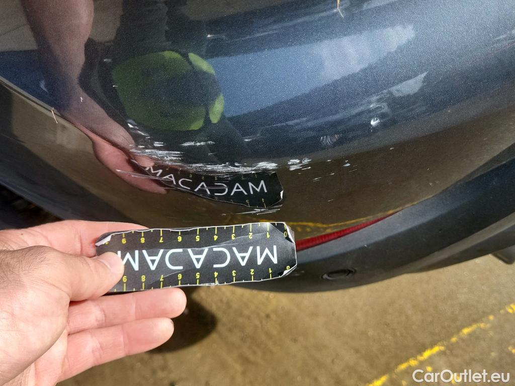  Bmw  X1 BMW  sDrive18i #16