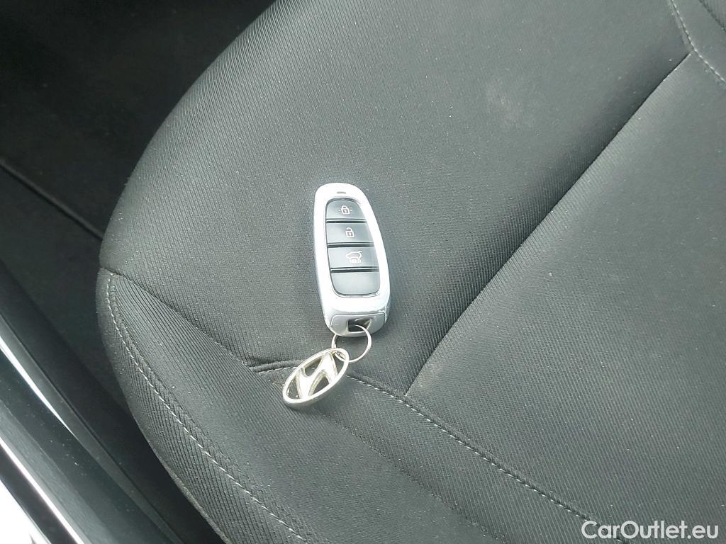  Hyundai  Tucson HYUNDAI  / 2020 / 5P / todoterreno 1.6 CRDI 100kW (136CV) 48V Tecno DCT 2C #5