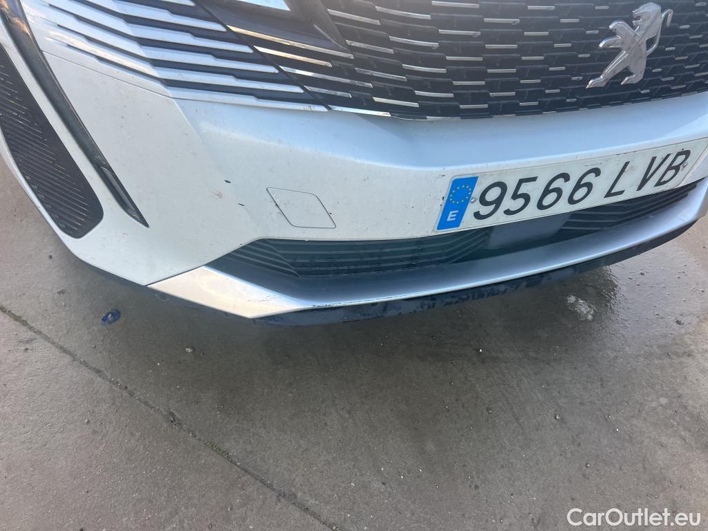  Peugeot  3008 PEUGEOT  / 2020 / 5P / todoterreno 1.2 PureTech 96KW S&S Active Pack EAT8 #28