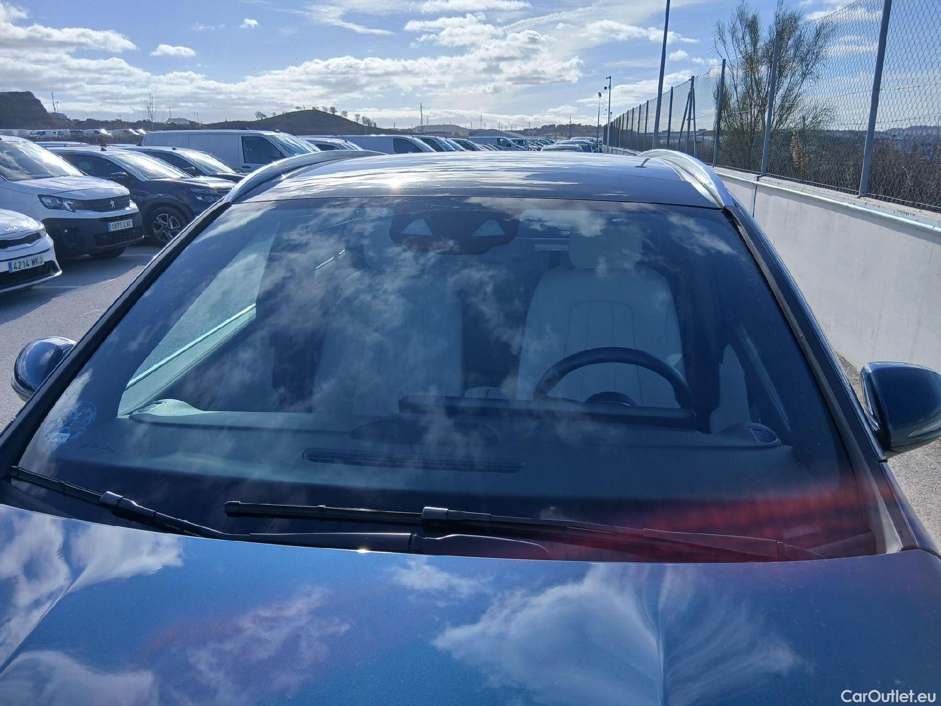  Mercedes  GLA MERCEDES-BENZ  / 2020 / 5P / todoterreno  250 e #1