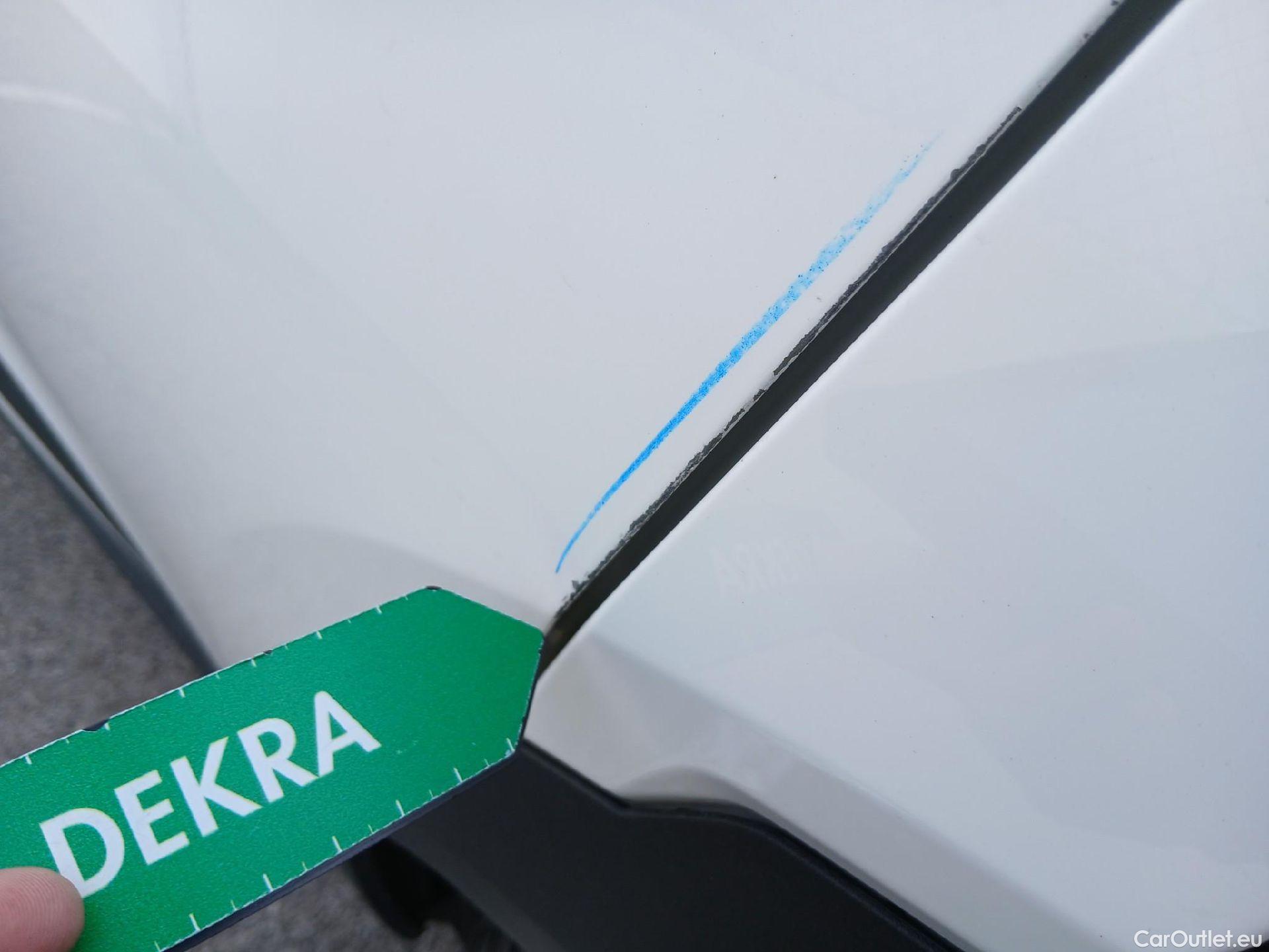  Opel  Mokka OPEL  / 2020 / 5P / todoterreno 1.2 T 74kW (100 CV) Business Elegance #26