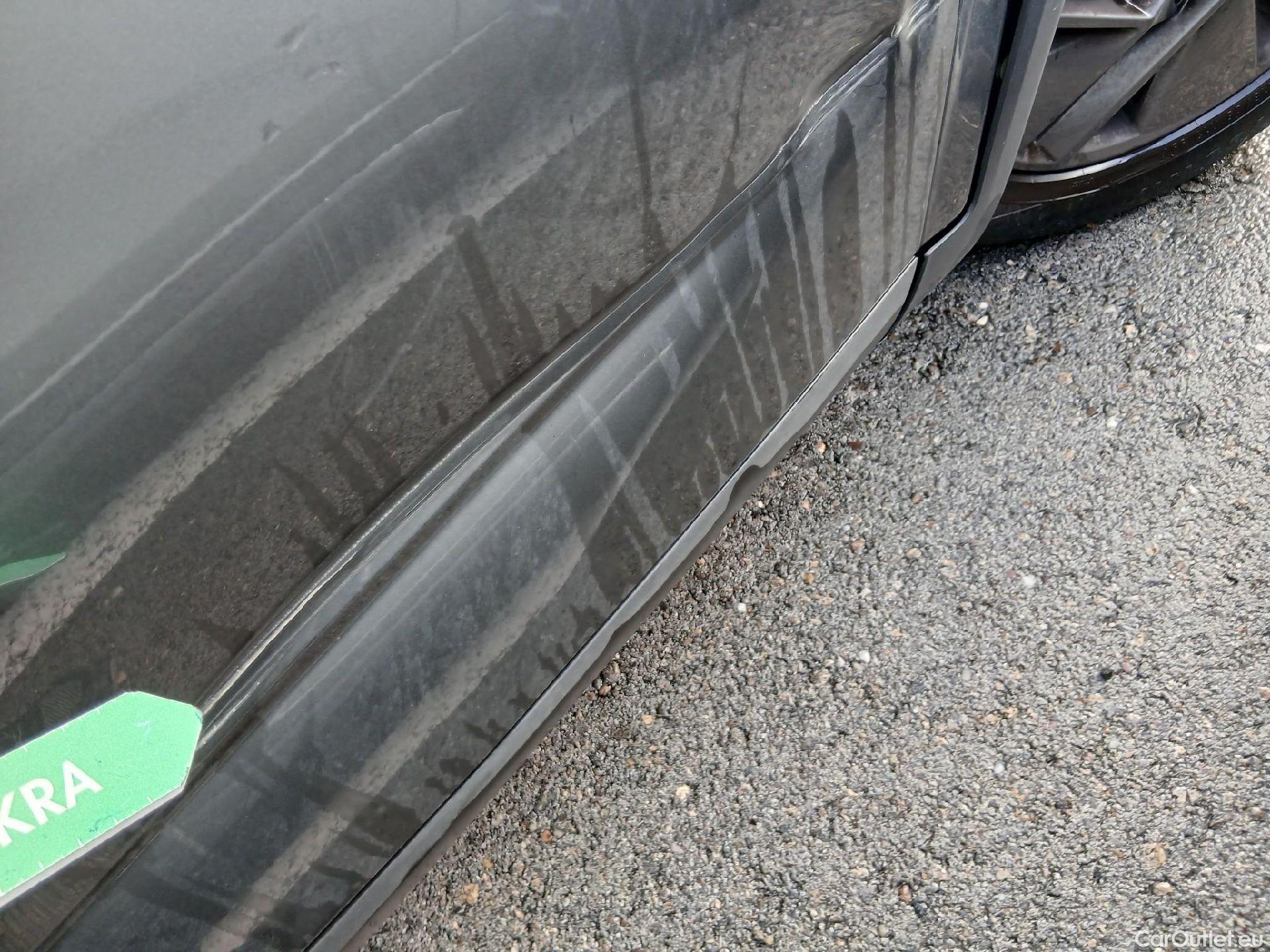  Nissan  Qashqai NISSAN  / 2021 / 5P / todoterreno DIG-T 116kW (158CV) mHEV Xtronic Acenta (AC) #26