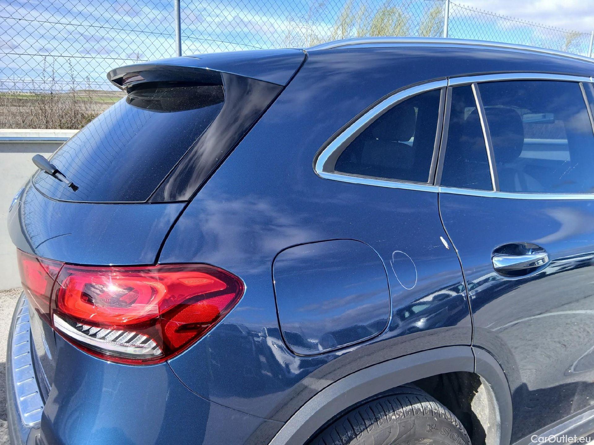  Mercedes  GLA MERCEDES-BENZ  / 2020 / 5P / todoterreno  250 e #26