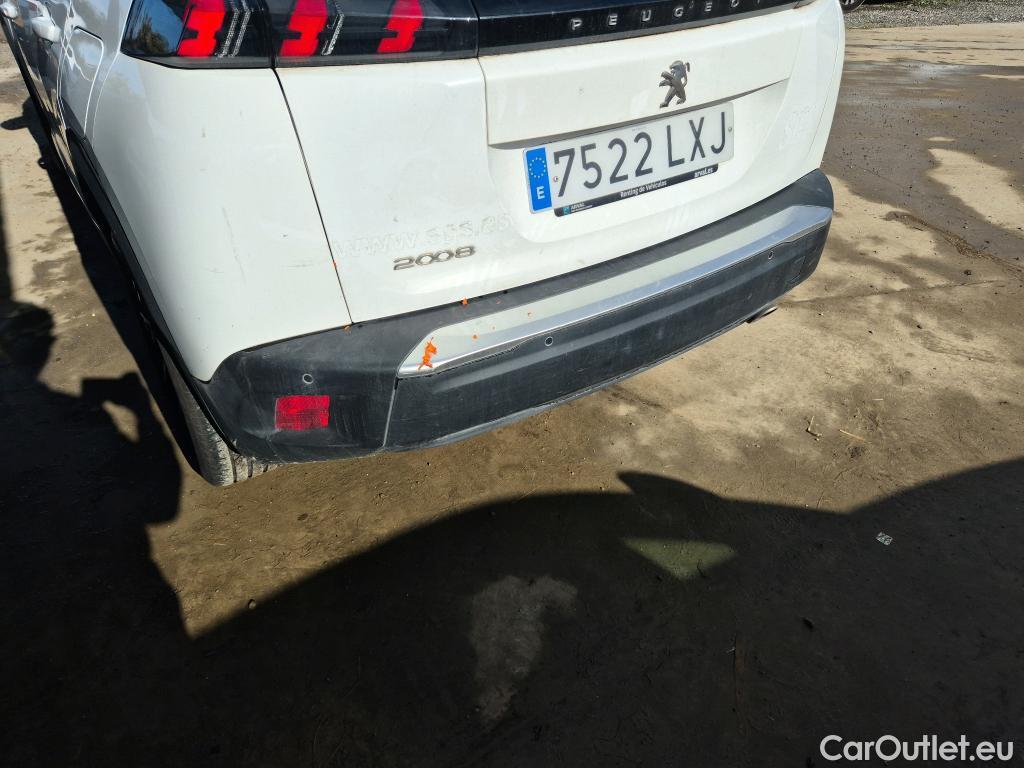  Peugeot  2008 PEUGEOT  / 2019 / 5P / todoterreno Allure BlueHDI 81kW (110CV) #18