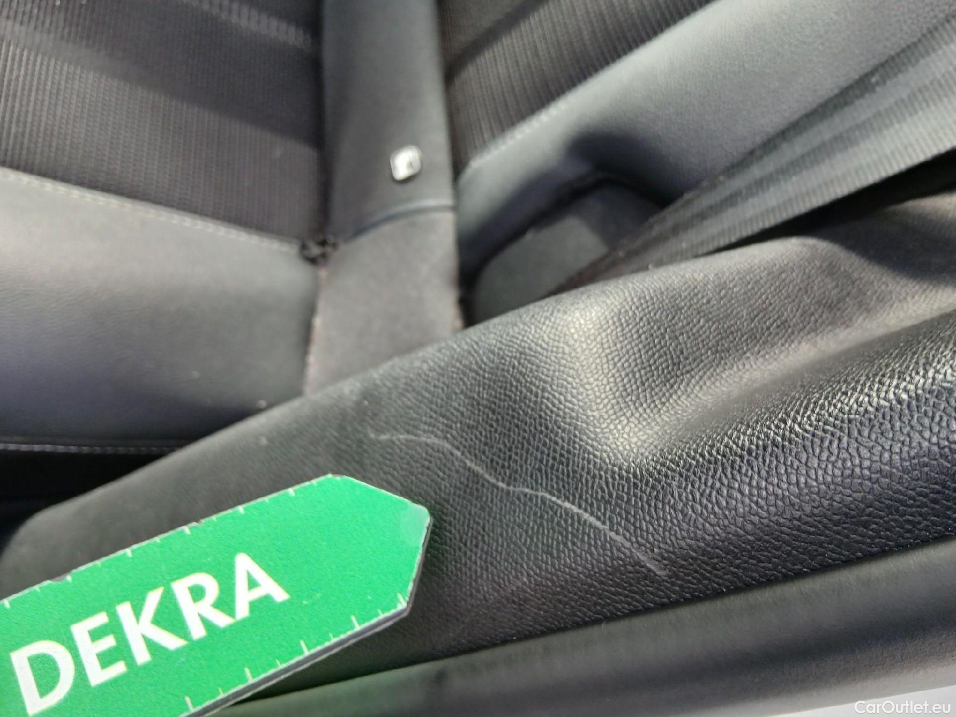  Opel  Mokka OPEL  / 2020 / 5P / todoterreno 1.2 T 74kW (100 CV) Business Elegance #27