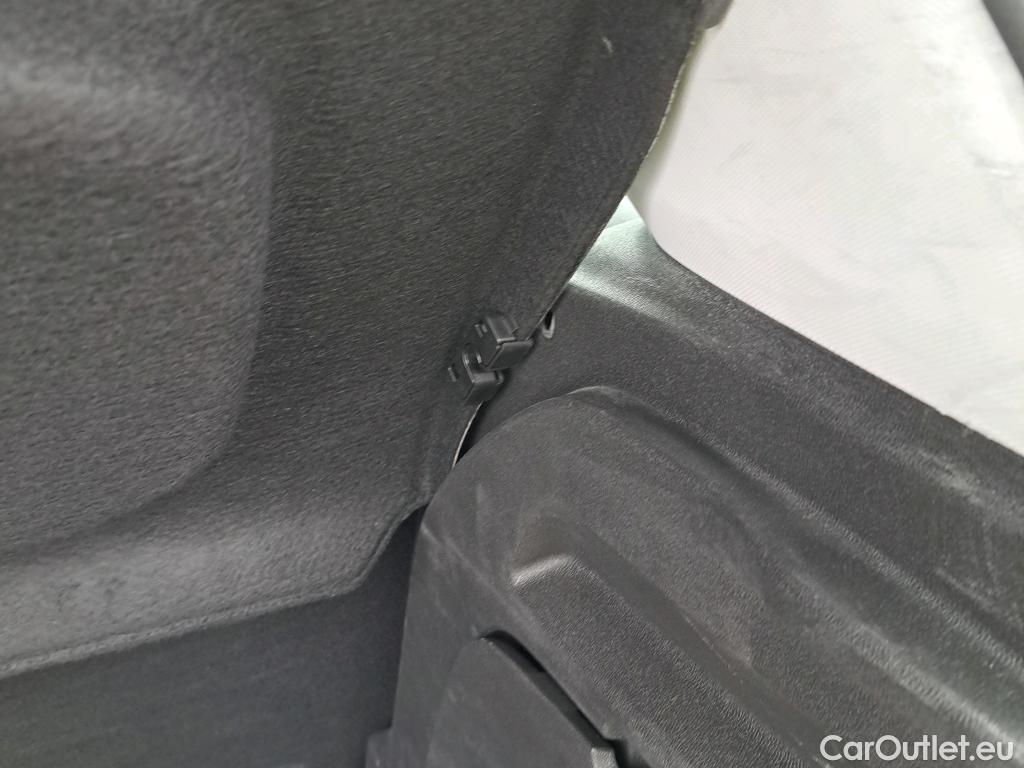  Opel  Crossland OPEL  / 2020 / 5P / crossover 1.5D 81kW (110CV) Edition #1