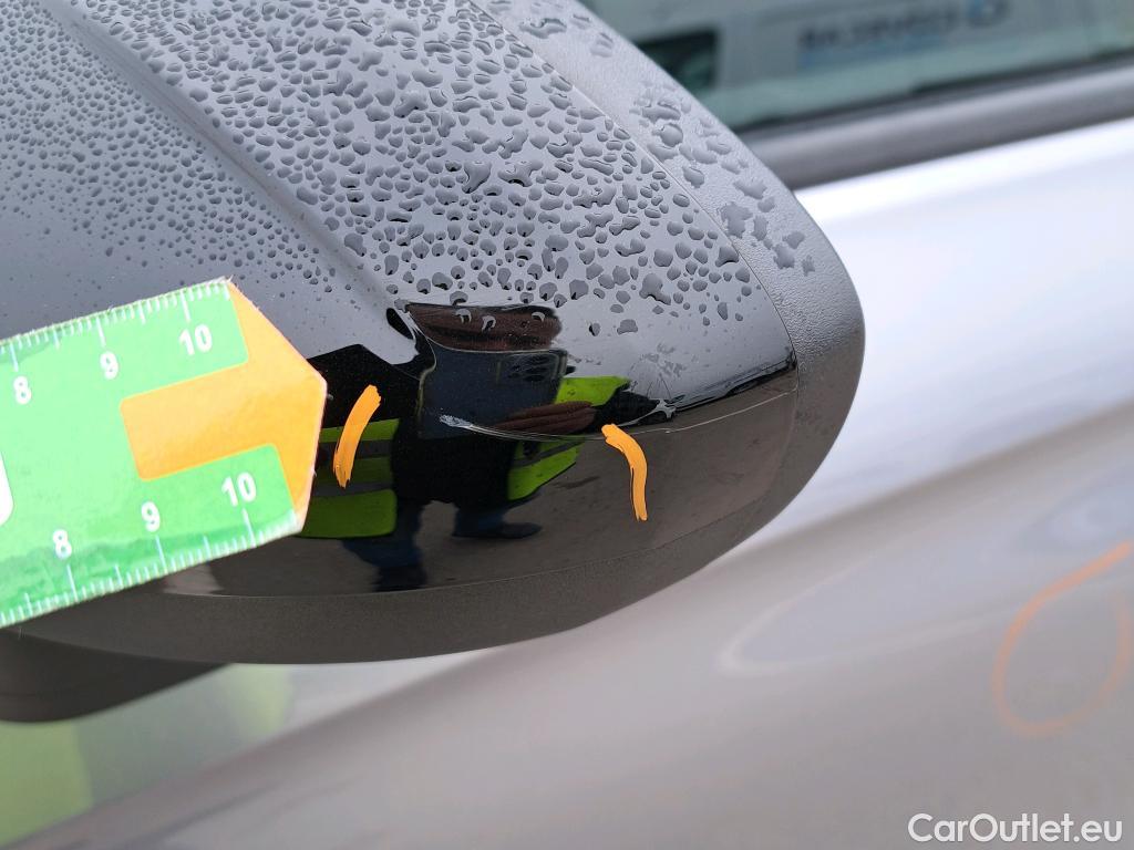  Opel  Crossland OPEL  / 2020 / 5P / crossover 1.5D 81kW (110CV) Edition #33