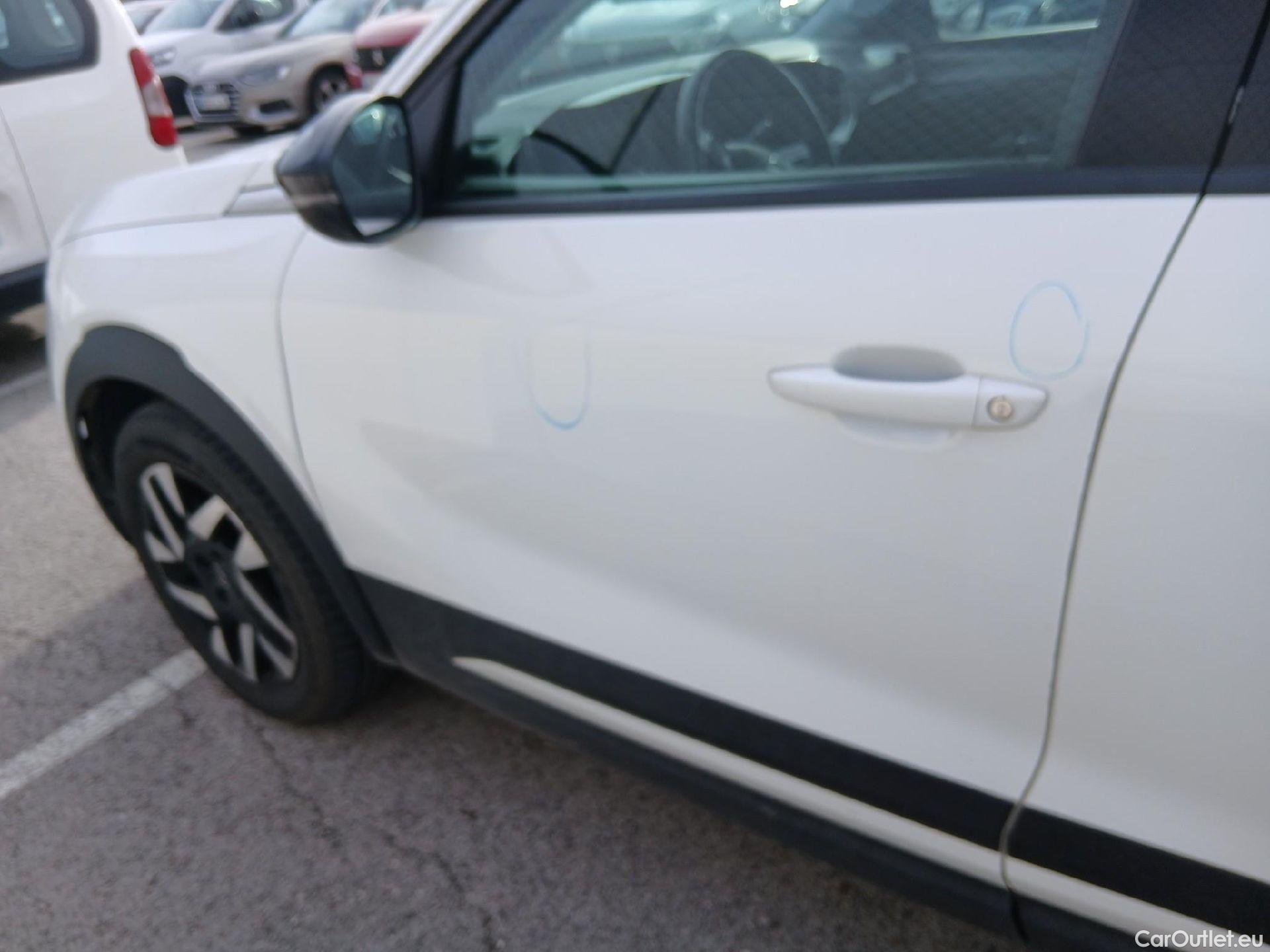  Opel  Mokka OPEL  / 2020 / 5P / todoterreno 1.2 T 74kW (100 CV) Business Elegance #17