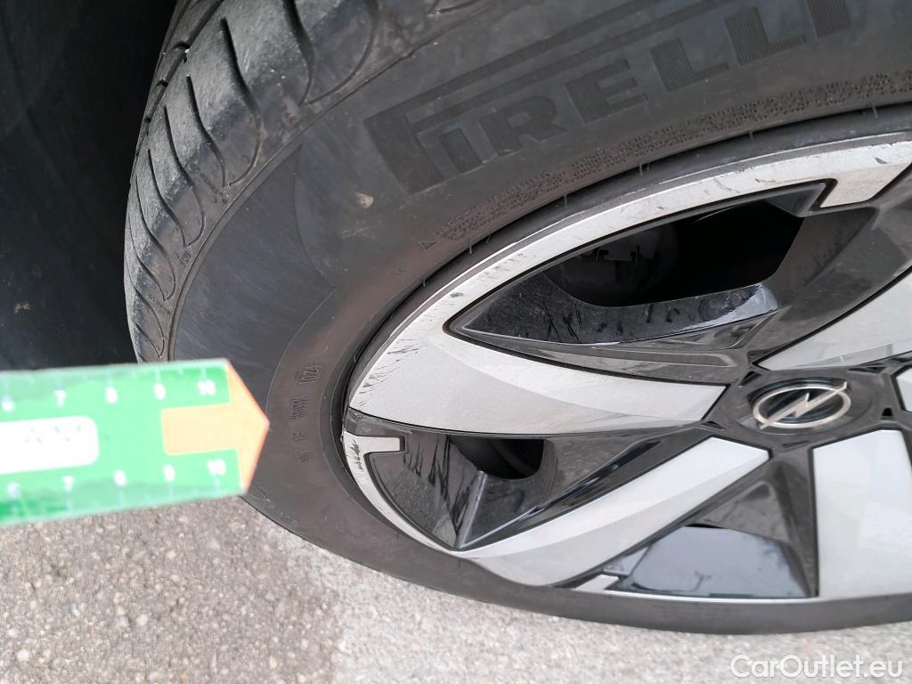  Opel  Crossland OPEL  / 2020 / 5P / crossover 1.5D 81kW (110CV) Edition #25