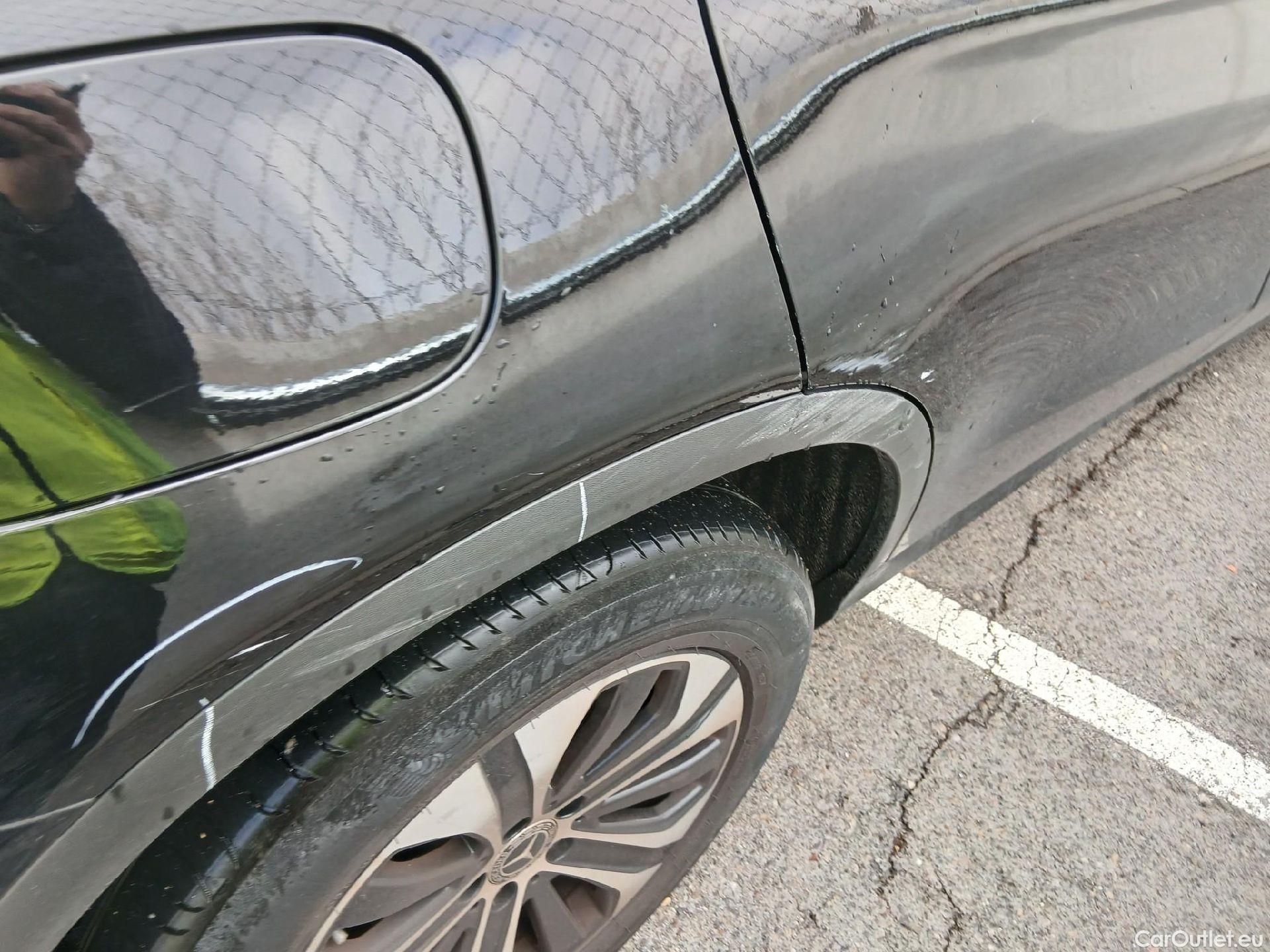  Mercedes  G-Klasee MERCEDES-BENZ Clase GLC / 2019 / 5P / todoterreno GLC 300 e 4MATIC #25