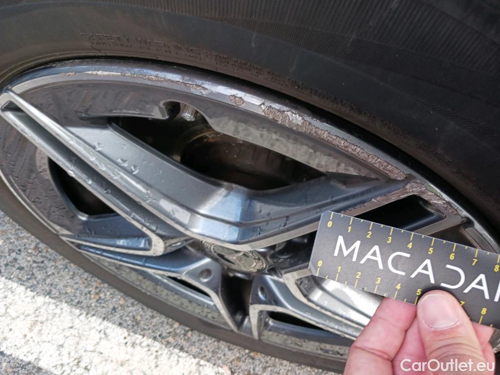  Mercedes  G-Klasee MERCEDES-BENZ GLC Coupé / 2019 / 5P / coupé GLC 300 de 4MATIC #4