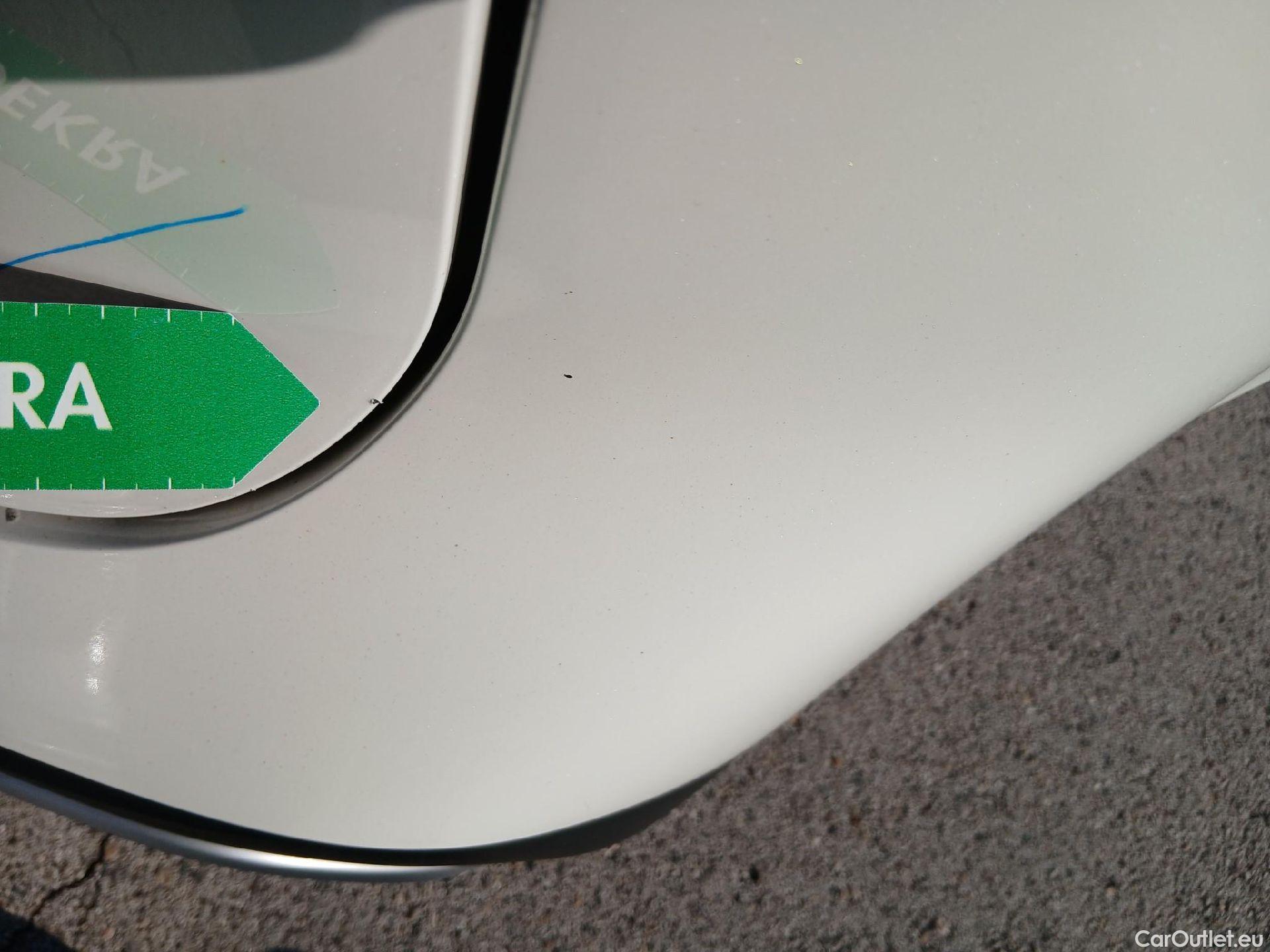  Nissan  Qashqai NISSAN  / 2021 / 5P / todoterreno DIG-T 103kW N-Connecta #4