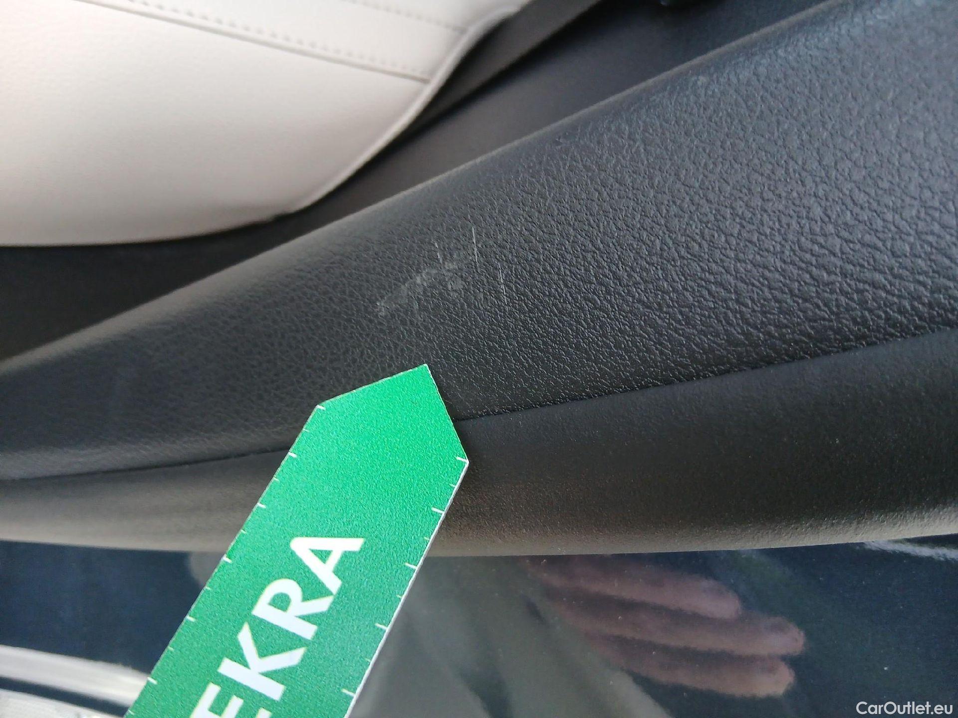  Mercedes  GLA MERCEDES-BENZ  / 2020 / 5P / todoterreno  250 e #15