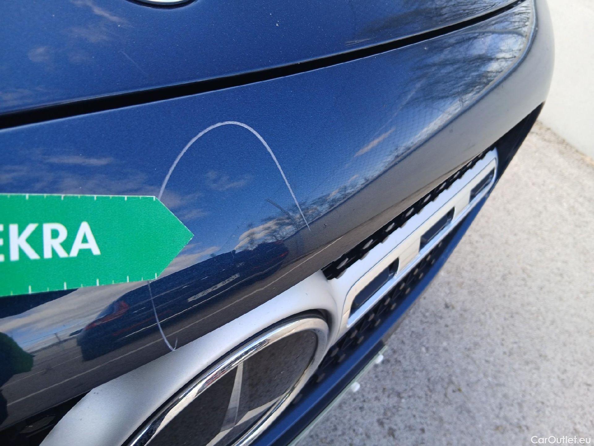  Mercedes  GLA MERCEDES-BENZ  / 2020 / 5P / todoterreno  250 e #3