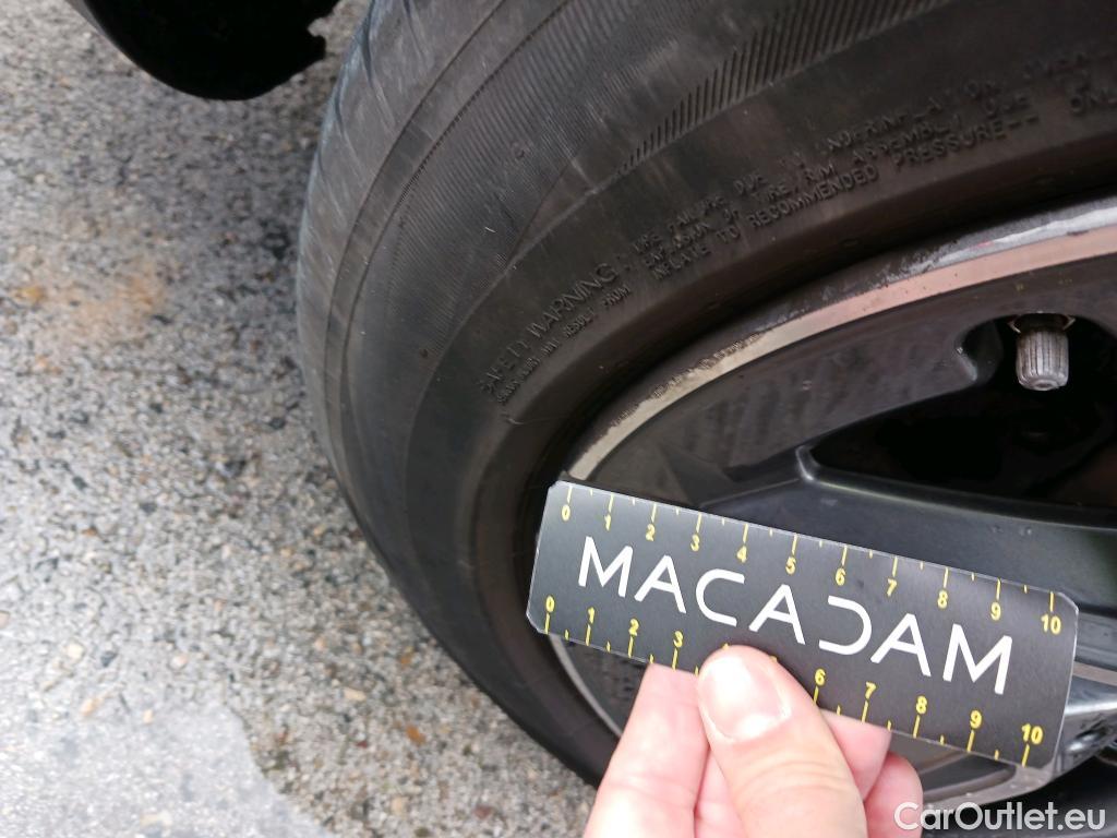  Mercedes  G-Klasee MERCEDES-BENZ GLC Coupé / 2019 / 5P / coupé GLC 300 de 4MATIC #8