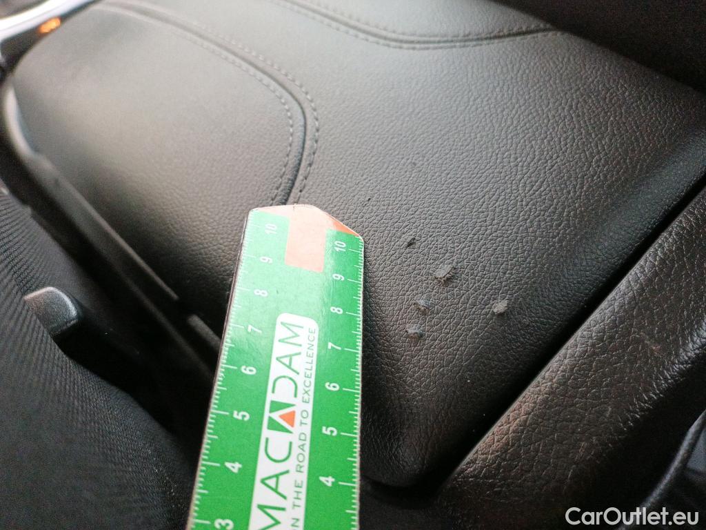  Nissan  Qashqai NISSAN  / 2017 / 5P / todoterreno dCi 85 kW (115 CV) E6D DCT ACENTA #10