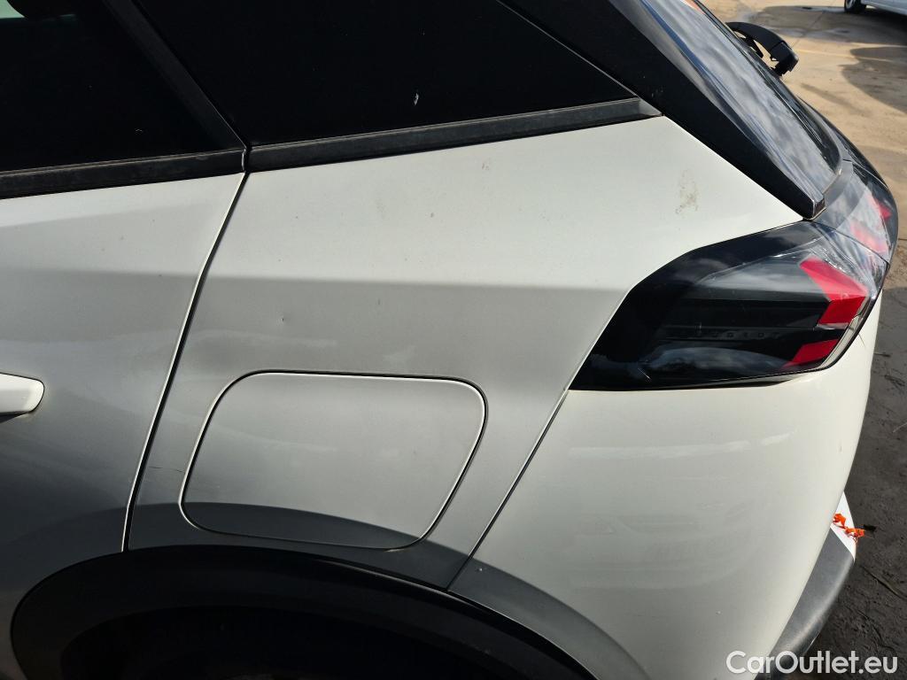  Peugeot  2008 PEUGEOT  / 2019 / 5P / todoterreno Allure BlueHDI 81kW (110CV) #28