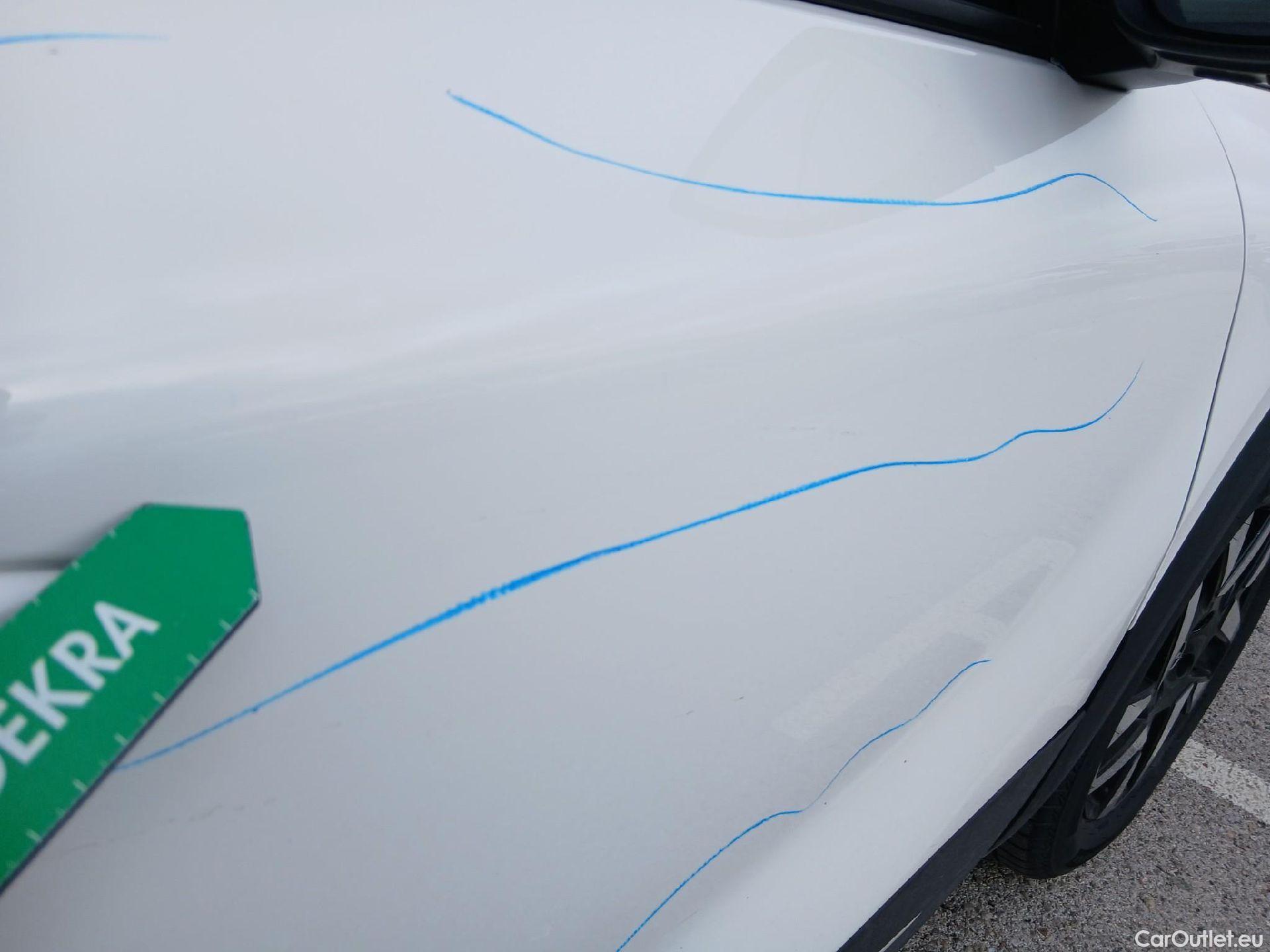  Opel  Mokka OPEL  / 2020 / 5P / todoterreno 1.2 T 74kW (100 CV) Business Elegance #47