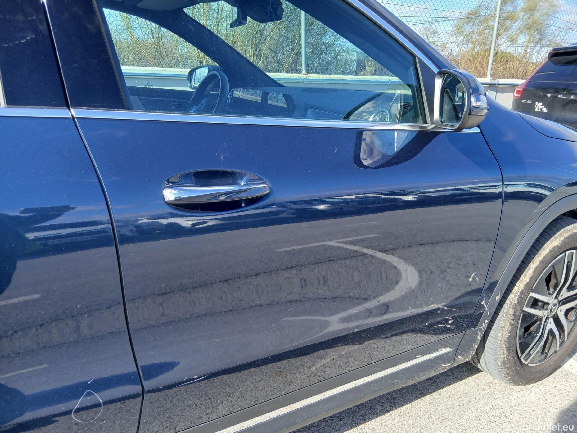  Mercedes  GLA MERCEDES-BENZ  / 2020 / 5P / todoterreno  250 e #29