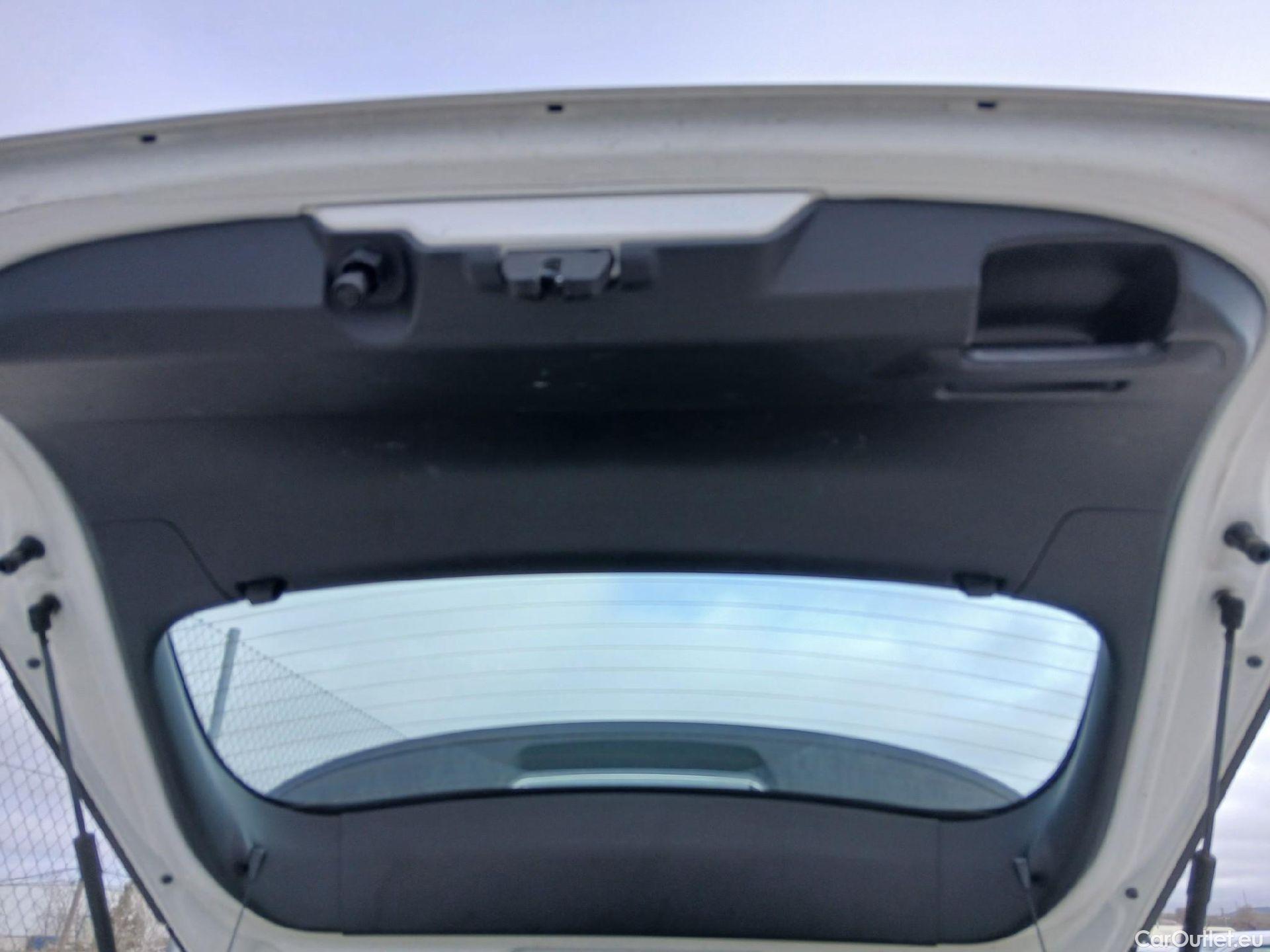  Opel  Mokka OPEL  / 2020 / 5P / todoterreno 1.2 T 74kW (100 CV) Business Elegance #40