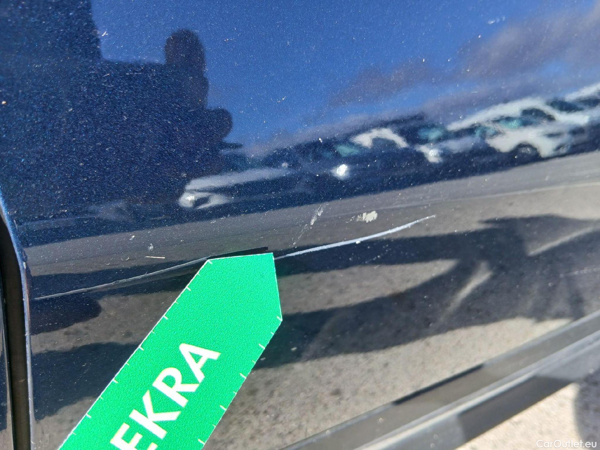  Mercedes  GLA MERCEDES-BENZ  / 2020 / 5P / todoterreno  250 e #30