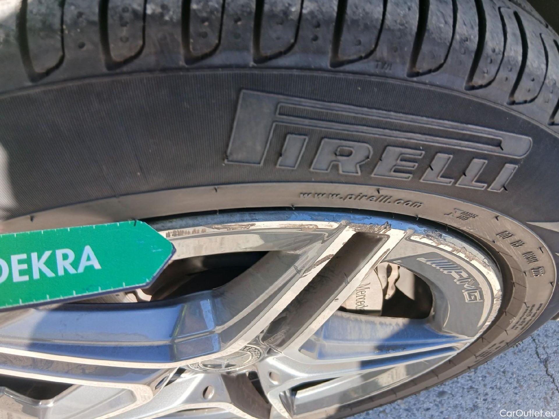  Mercedes  G-Klasee MERCEDES-BENZ Clase GLC / 2019 / 5P / todoterreno GLC 220 d 4MATIC #3