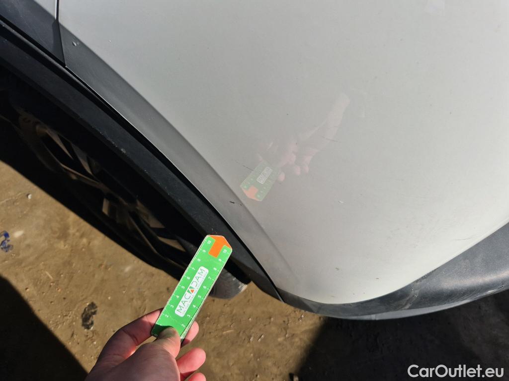  Peugeot  2008 PEUGEOT  / 2019 / 5P / todoterreno Allure BlueHDI 81kW (110CV) #16