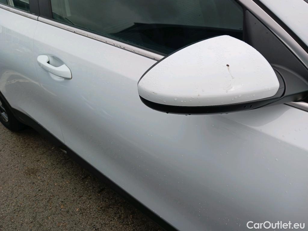  KIA  XCeed KIA  / 2019 / 5P / todoterreno 1.0 T-GDi Drive 88kW (120CV) #20