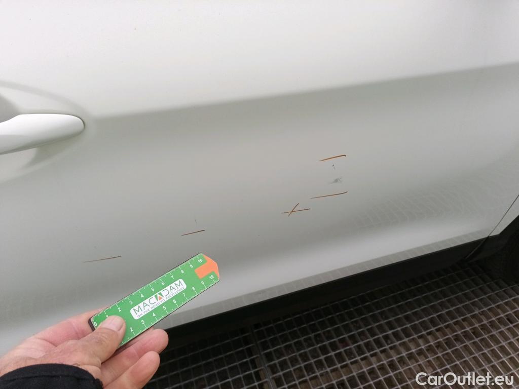  Nissan  Qashqai NISSAN  / 2017 / 5P / todoterreno dCi 85 kW (115 CV) E6D DCT ACENTA #7