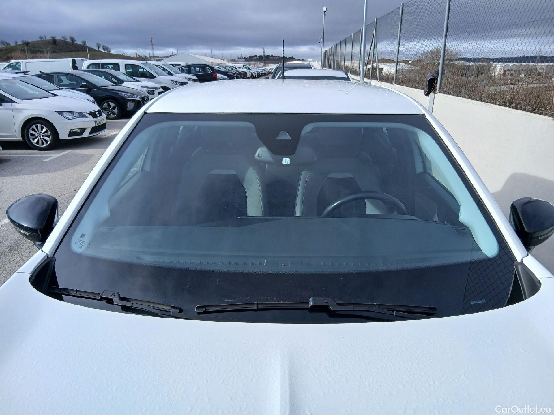  Opel  Mokka OPEL  / 2020 / 5P / todoterreno 1.2 T 74kW (100 CV) Business Elegance #3