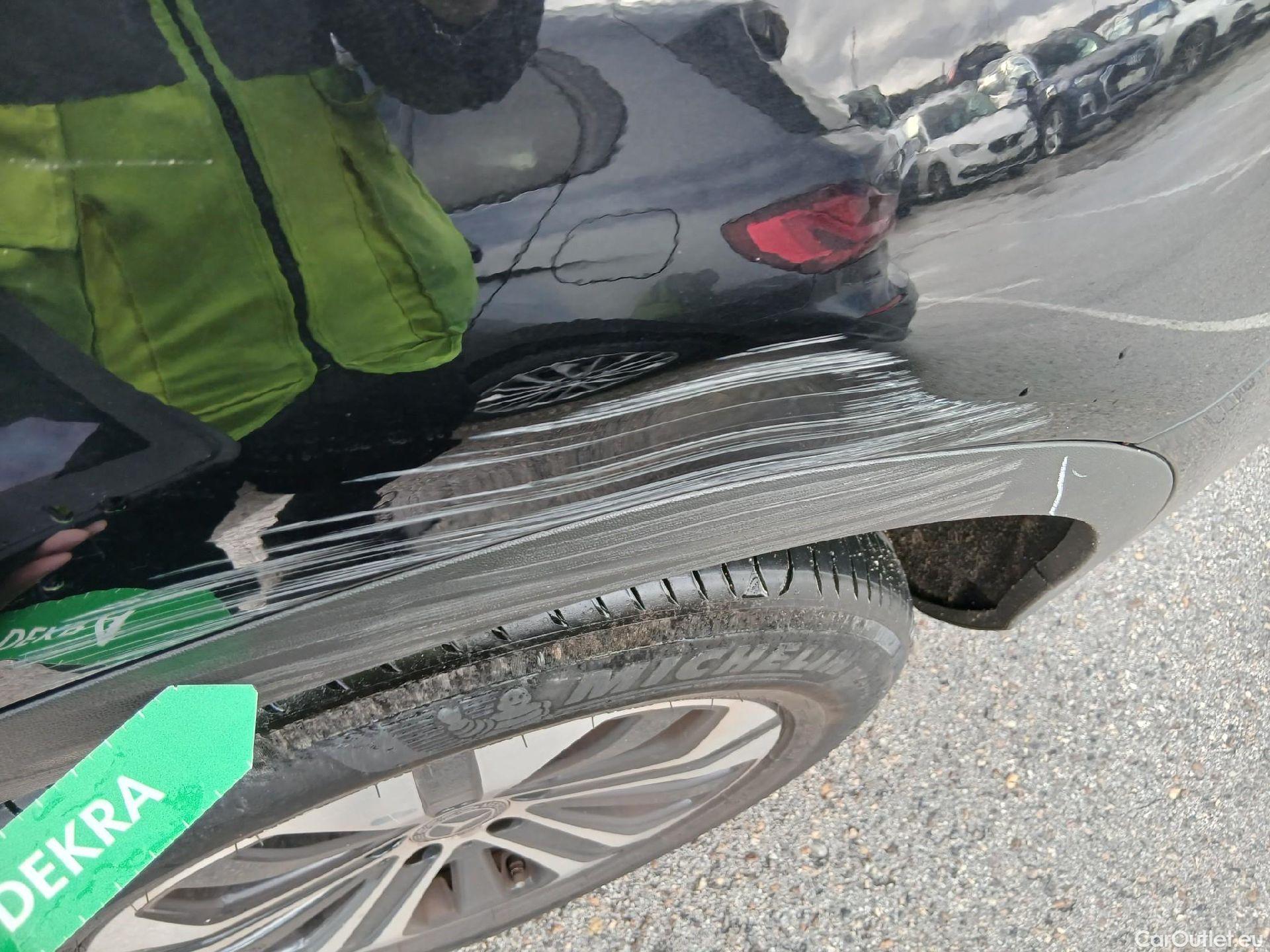  Mercedes  G-Klasee MERCEDES-BENZ Clase GLC / 2019 / 5P / todoterreno GLC 300 e 4MATIC #17