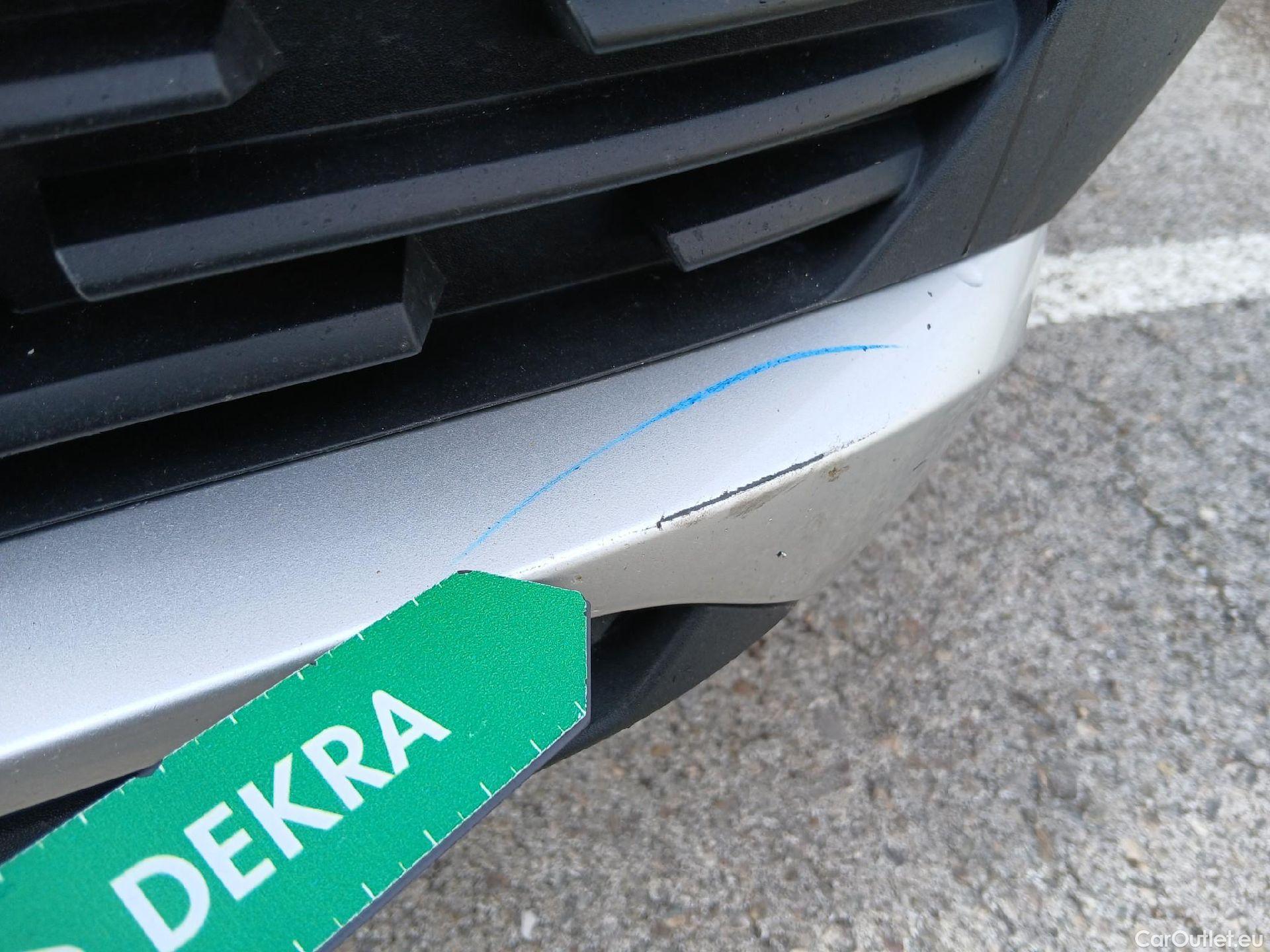  Opel  Mokka OPEL  / 2020 / 5P / todoterreno 1.2 T 74kW (100 CV) Business Elegance #9