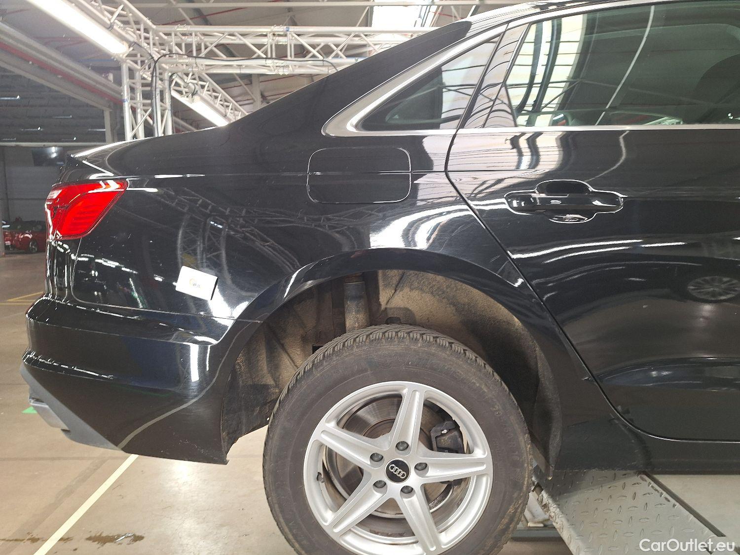  Audi  A4 Audi,  Berline FL'19, Audi  2.0 35 TFSi 110kW S tronic Attraction 4d #18