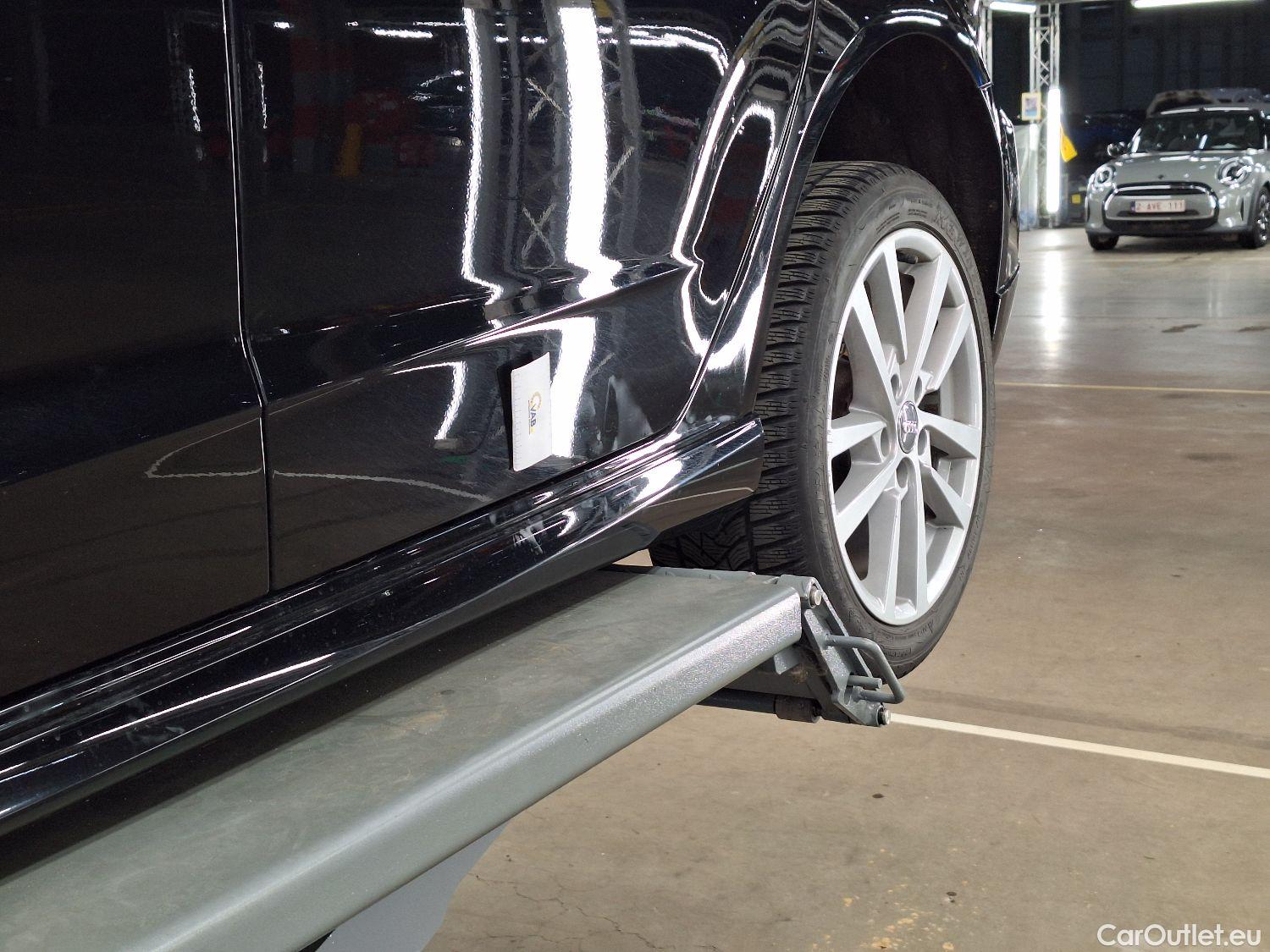  Audi  A3 Audi,  Sportback FL'16, Audi  Sportback 1.6 30 TDi 85kW 5d #30