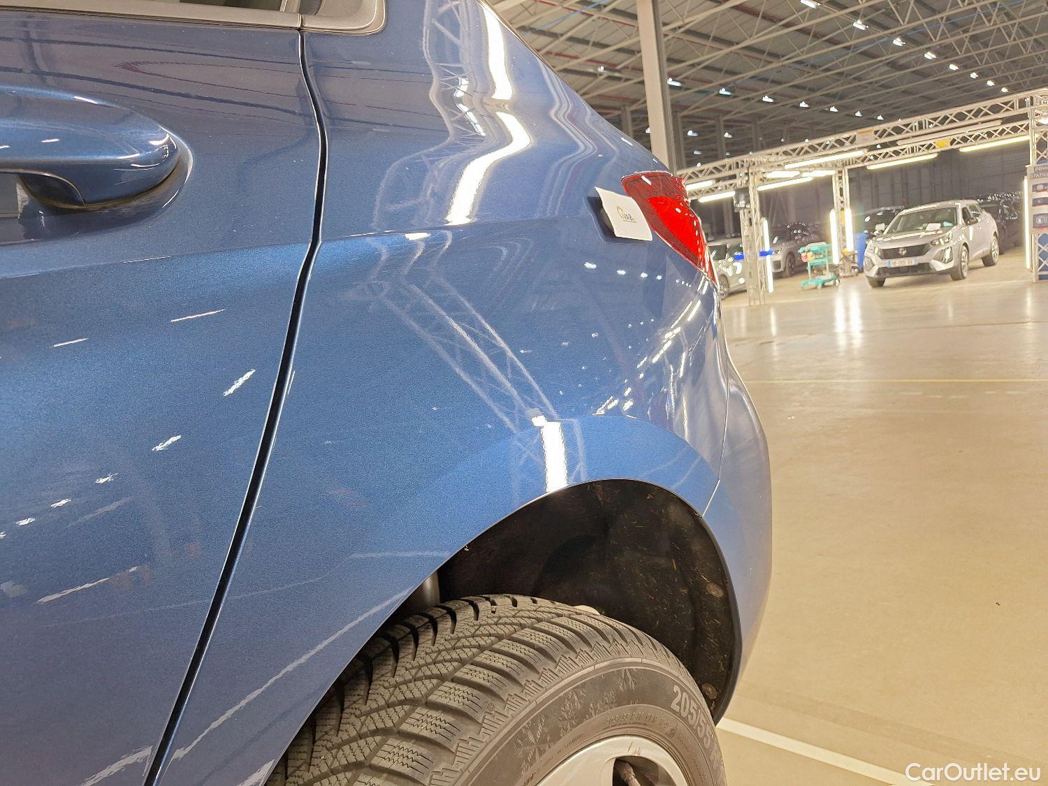  Bmw  Serie 1 BMW, 1-serie '19, BMW 1 Reeks Hatch 116d (85 kW) 5d #25