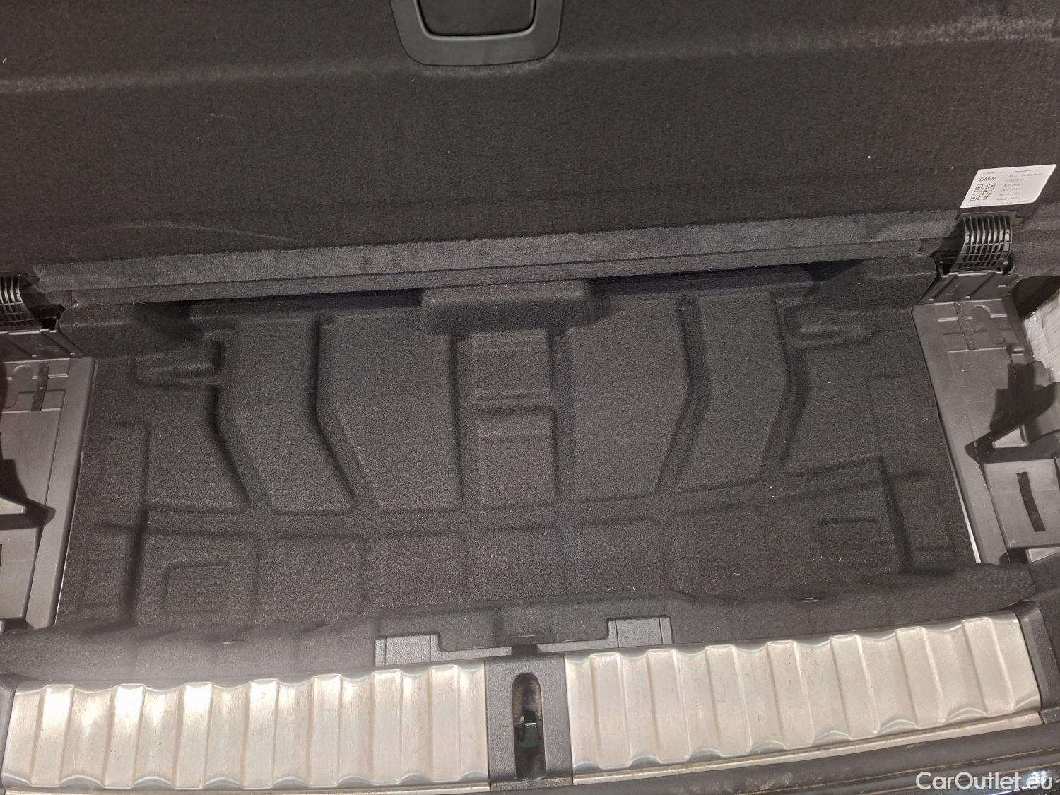  Bmw  Serie 3 BMW, 3-serie Touring '18, BMW 3 Reeks Touring 318dA (110 kW) 5d #2