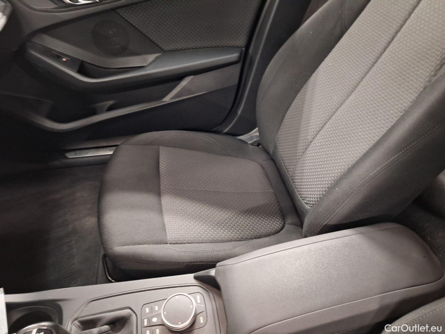  Bmw  Serie 1 BMW, 1-serie '19, BMW 1 Reeks Hatch 116d (85 kW) 5d #35