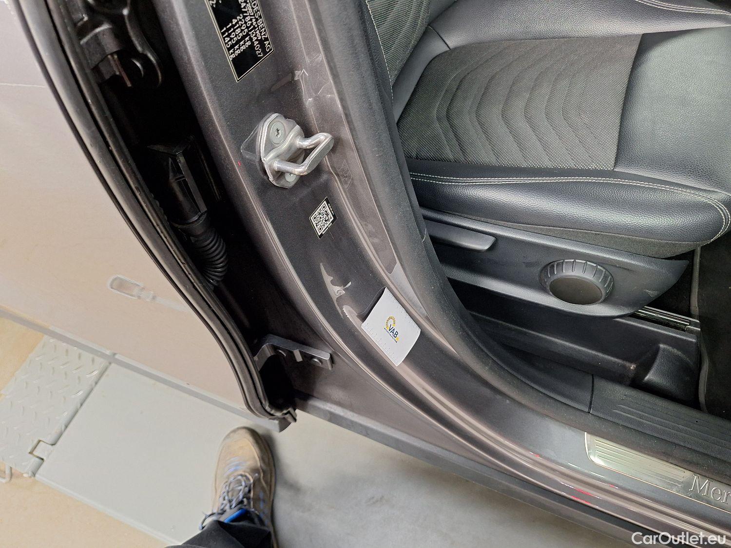  Mercedes  GLA Mercedes,  '20 PHEV, Mercedes-Benz   250e Business Solution 5d #36