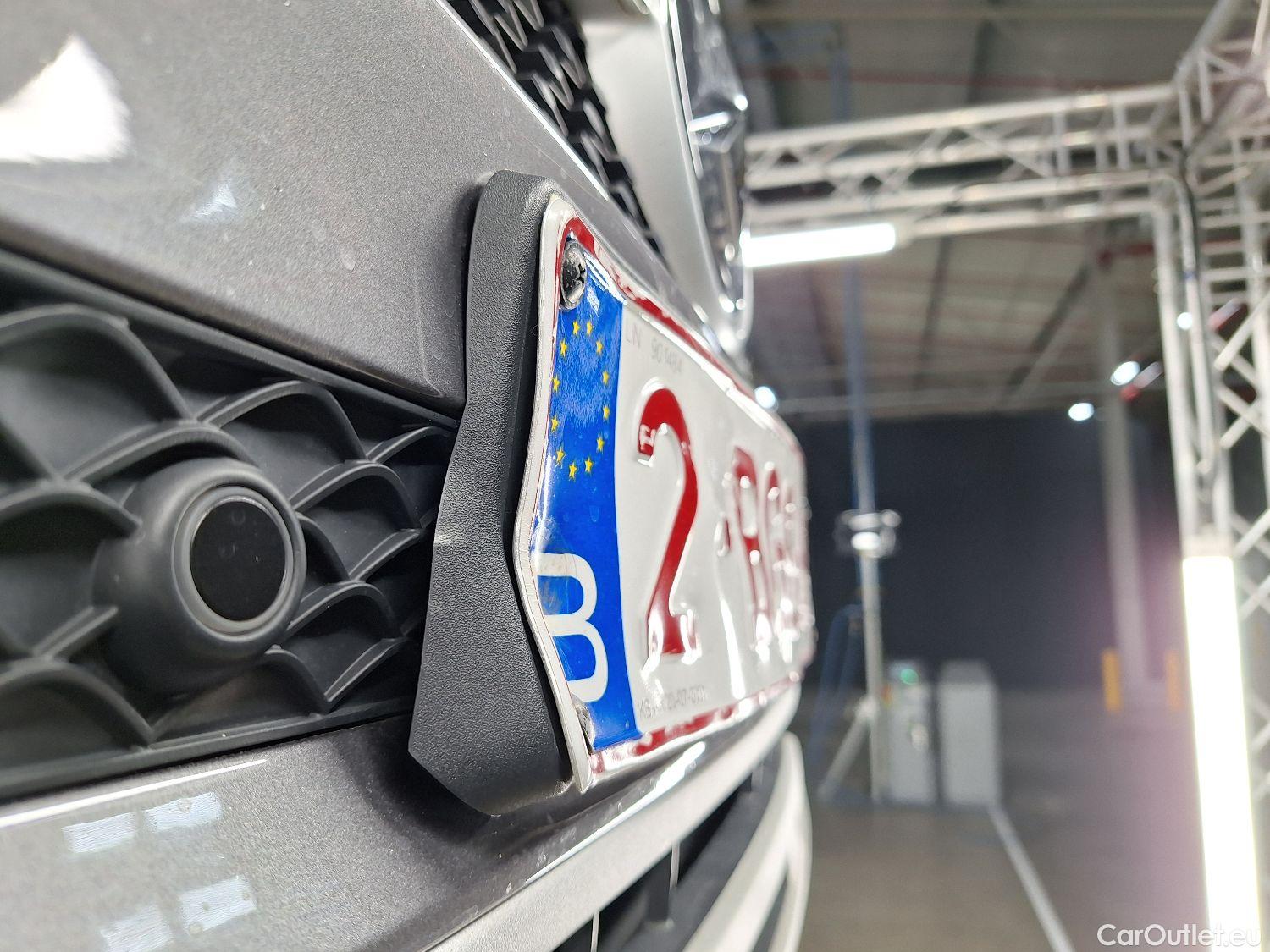  Mercedes  GLA Mercedes,  '20 PHEV, Mercedes-Benz   250e Business Solution 5d #8