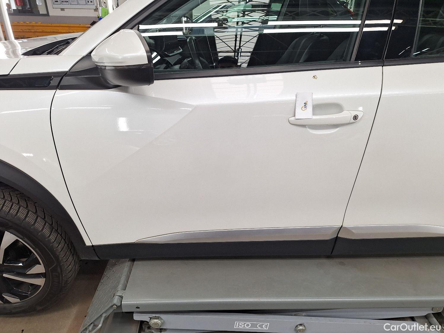  Peugeot  2008 Peugeot,  '19, Peugeot  1.2 Puretech 96kW S&S Allure 5d #1