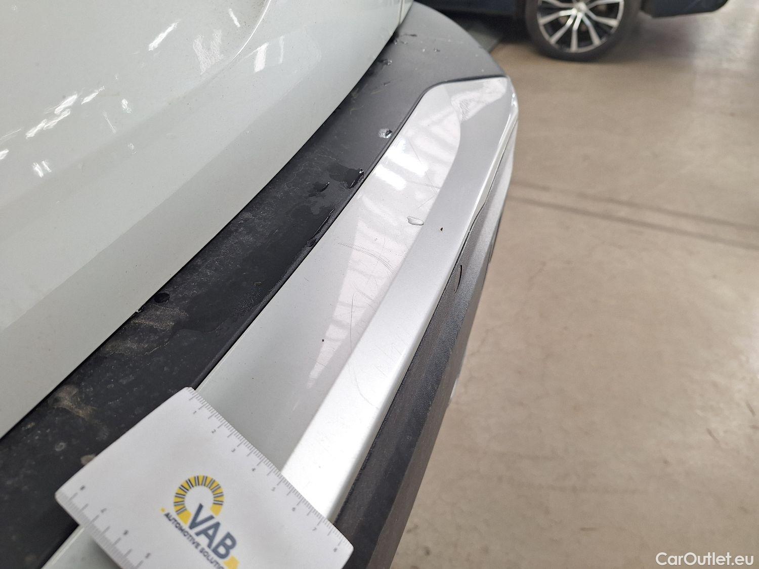  Peugeot  2008 Peugeot,  '19, Peugeot  1.2 Puretech 96kW S&S Allure 5d #14