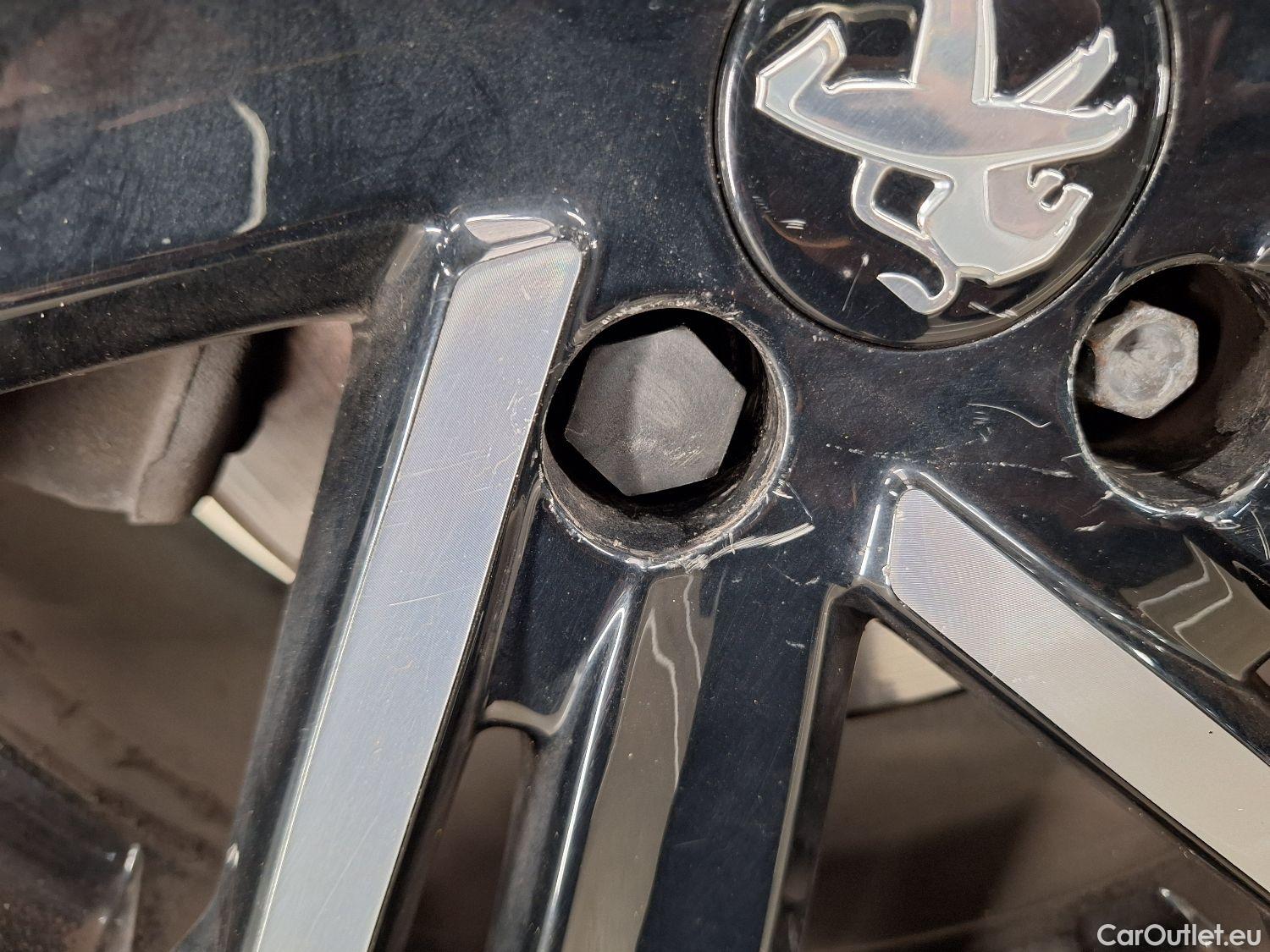  Peugeot  2008 Peugeot,  '19, Peugeot  1.2 Puretech 74kW S&S Allure 5d #11