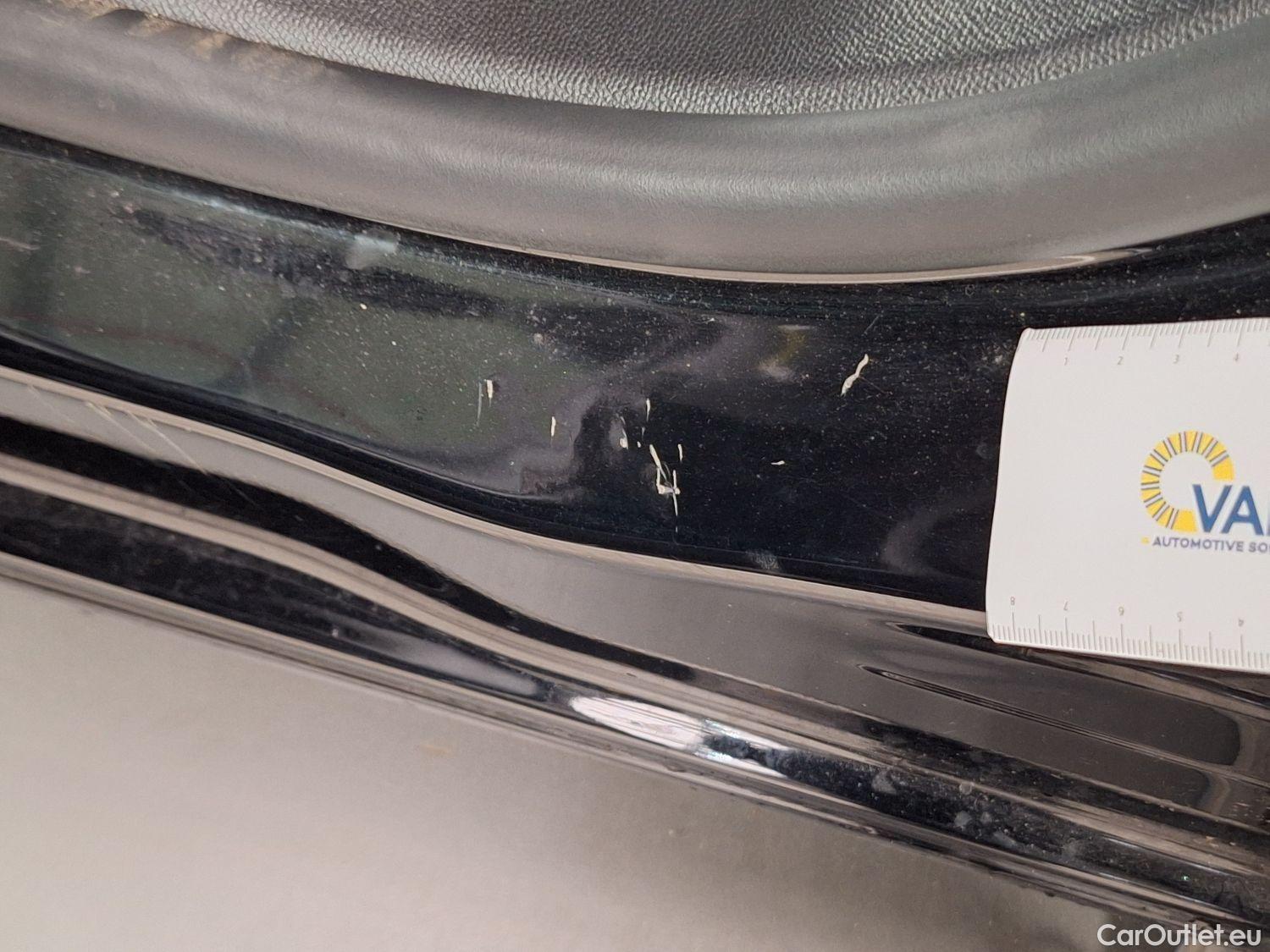  Peugeot  2008 Peugeot,  '19, Peugeot  1.2 Puretech 74kW S&S Allure 5d #44