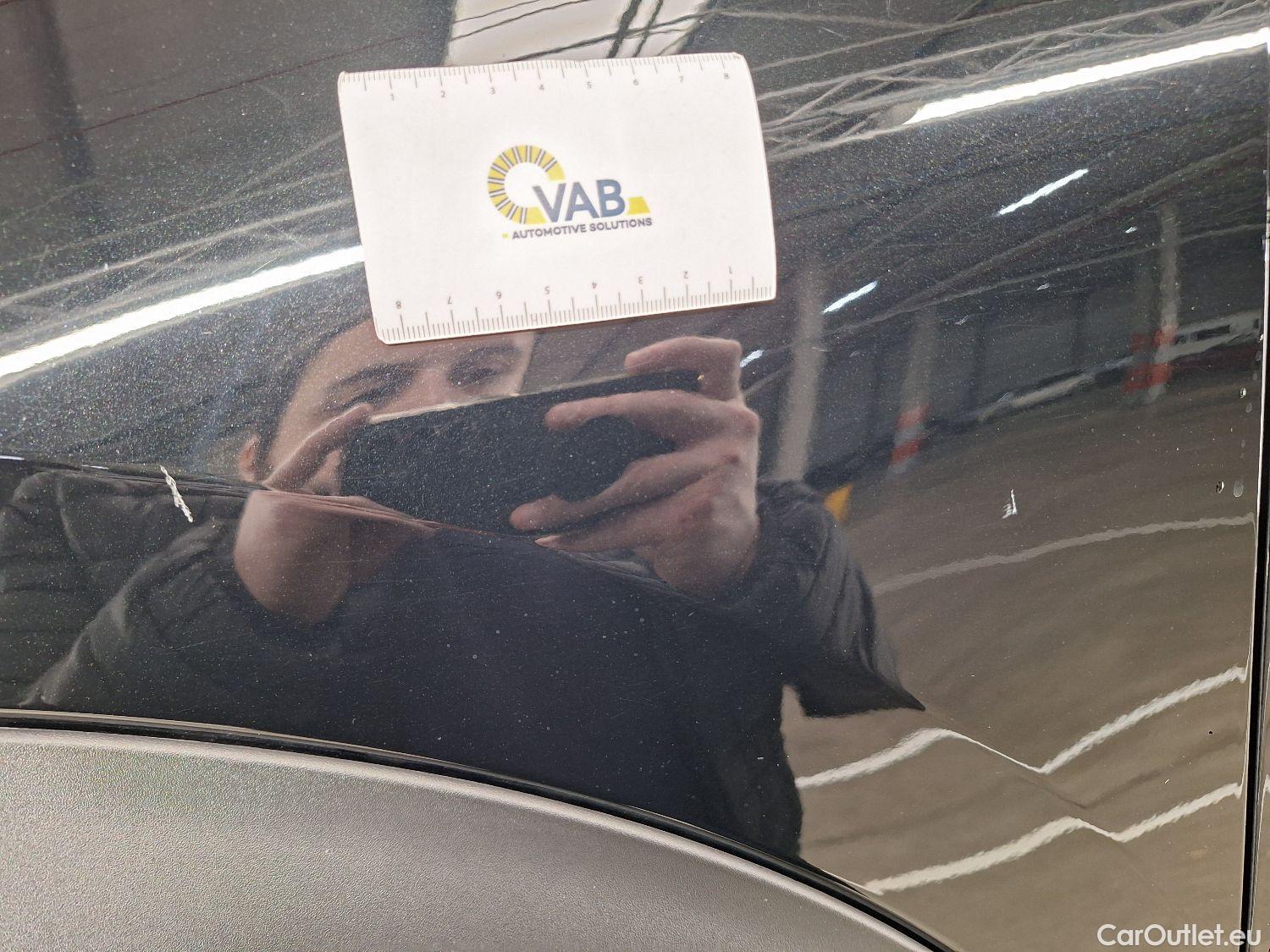  Peugeot  2008 Peugeot,  '19, Peugeot  1.2 Puretech 74kW S&S Allure 5d #32