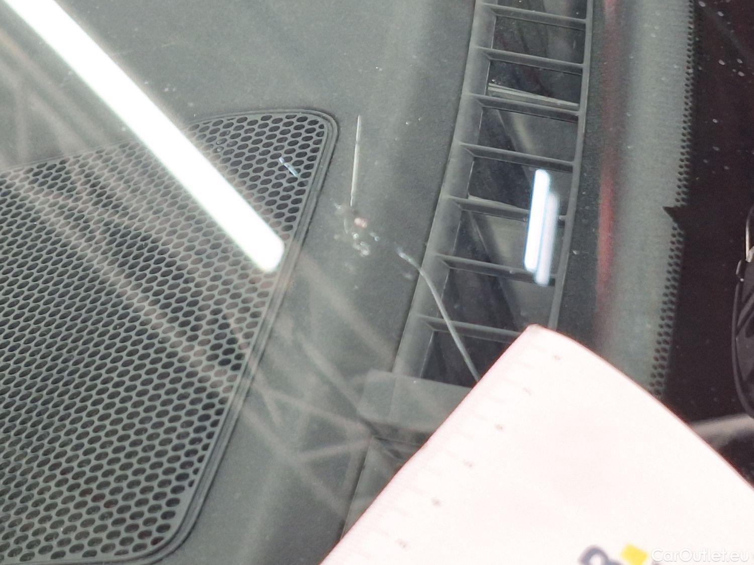  Toyota  Yaris Toyota,  '20, Toyota  1.5 VVT-i Hybrid Iconic e-CVT 5d #31