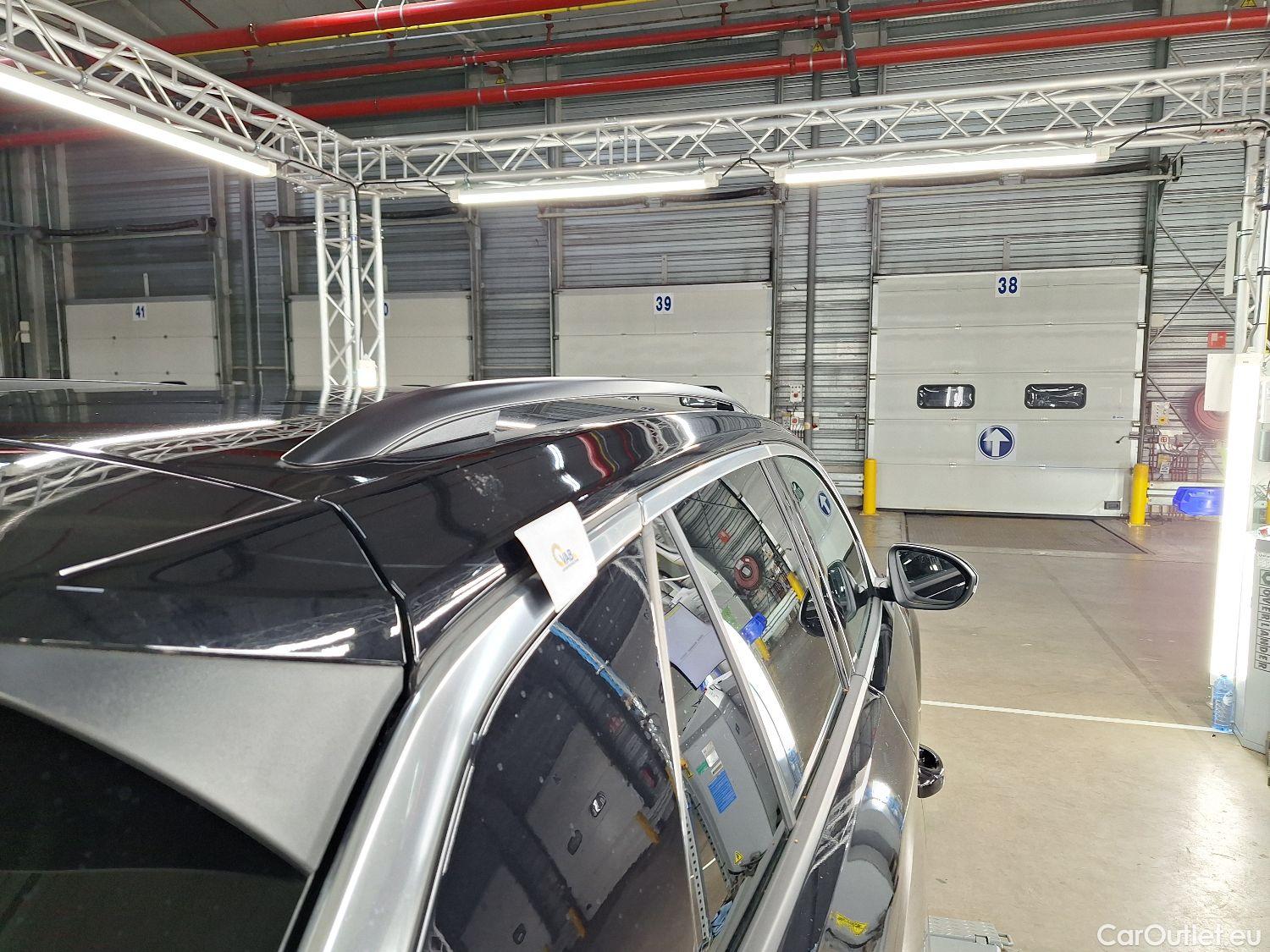  Volkswagen  T-ROC VW,  1. Roc,  1.0TSI 81kW Life Busines #17