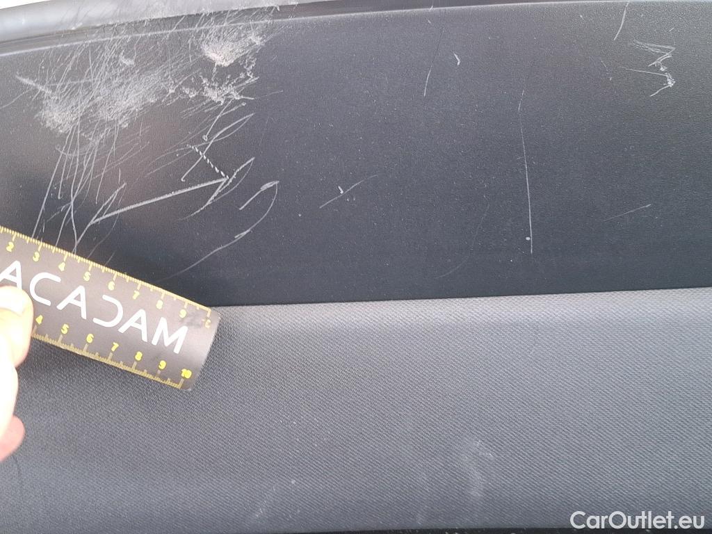  Mercedes  G-Klasee MERCEDES-BENZ GLC Coupe / 2023 / 5P / Coupé GLC 300 e AMG Line 4MATIC #87