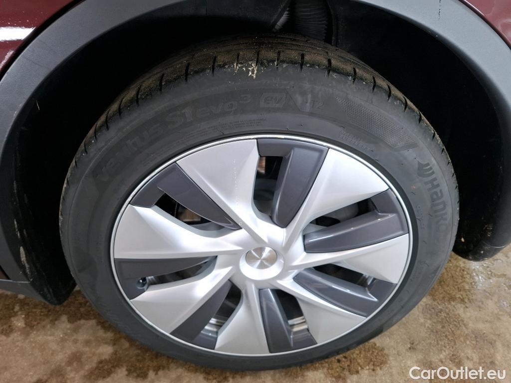  Tesla  Model Y TESLA  / 2020 / 5P / SUV Grande Autonomie Dual-Motor AWD #30