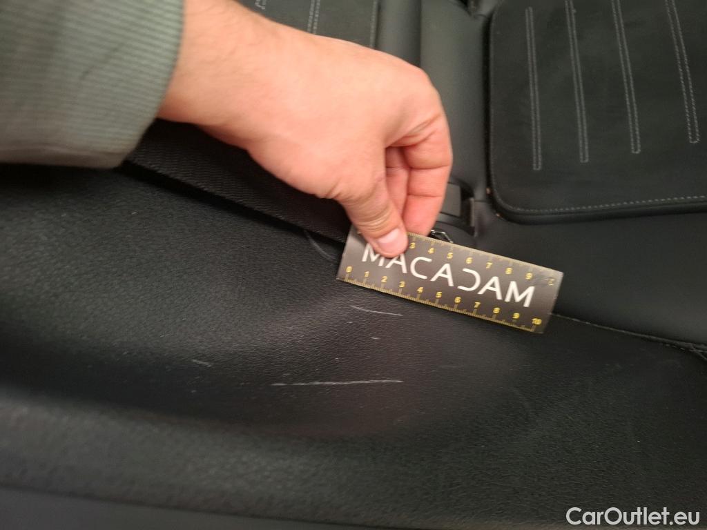  Mercedes  G-Klasee MERCEDES-BENZ GLC Coupe / 2023 / 5P / Coupé GLC 300 e AMG Line 4MATIC #66